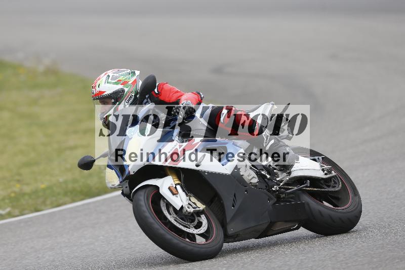 /09 19.04.2026  Caremotion get faster ADR/Gruppe gruen/9